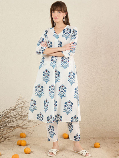 Dhiyona IE Women Floral Printed Cotton Kurta with Trousers