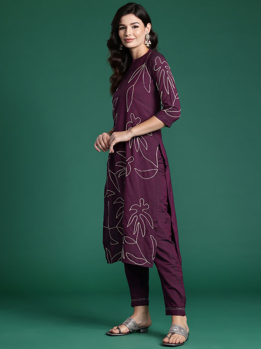 Dhiyona IE Floral Embroidered Thread Work Pure Cotton Kurta with Trousers
