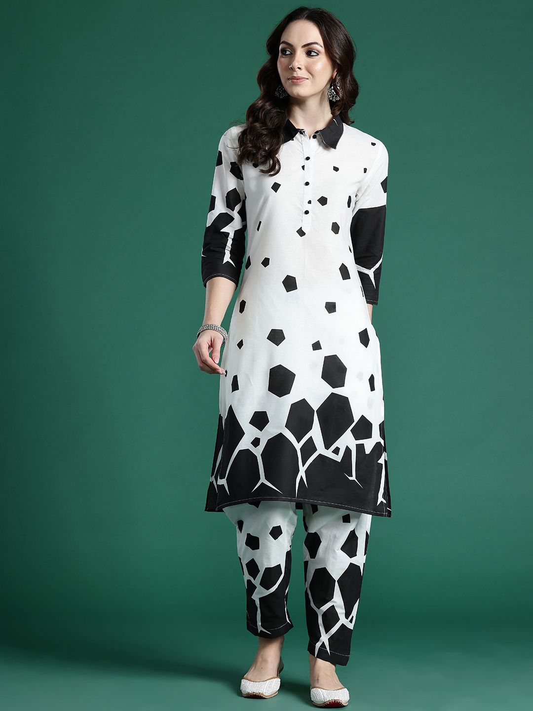 Geometric Printed Regular Pure Cotton Kurta with Palazzos