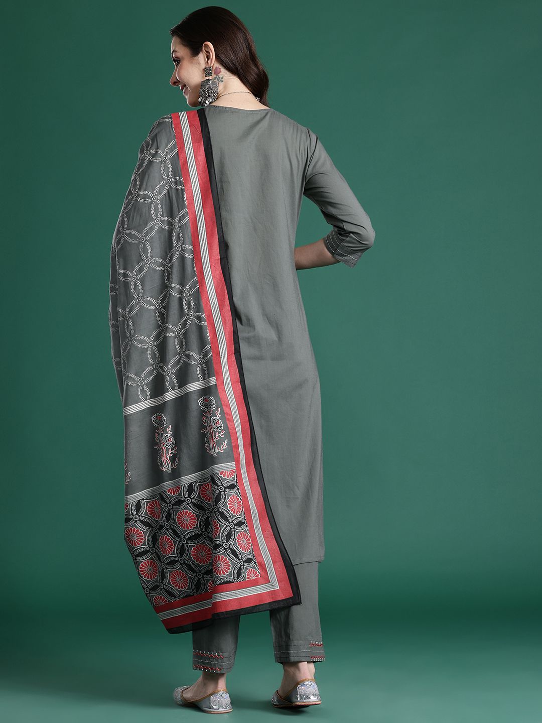 Embroidered Thread Work Pure Cotton Kurta with Trousers & With Dupatta