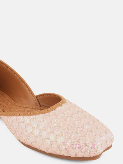Dhiyona AK Embellished Square Toe Mojaris