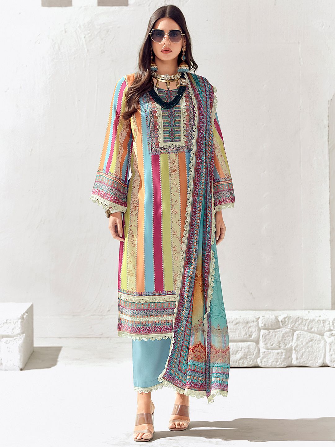 Dhiyona IE Women Ethnic Motifs Printed Regular Thread Work Kurta Trousers With Dupatta