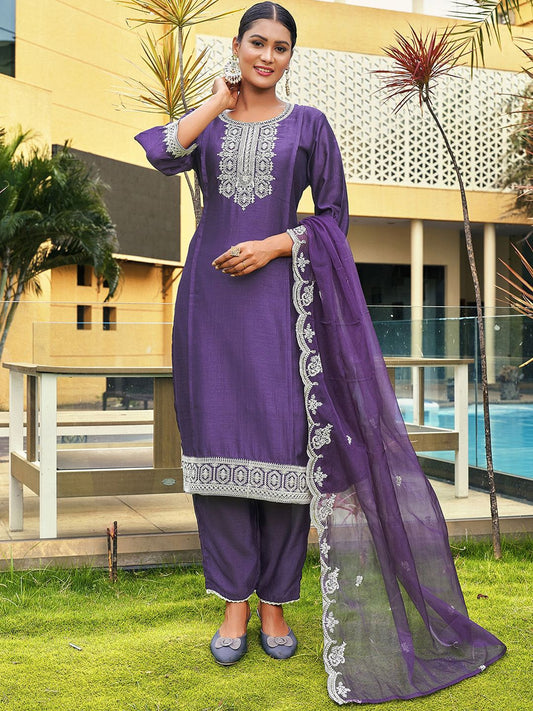 Ethnic Motifs Yoke Design Panelled Thread Work Kurta with Trousers & With Dupatta