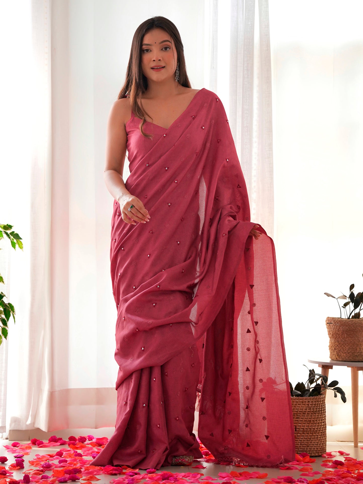 Women's Manipuri Silk Pink Embellished Designer Saree With Blouse Piece