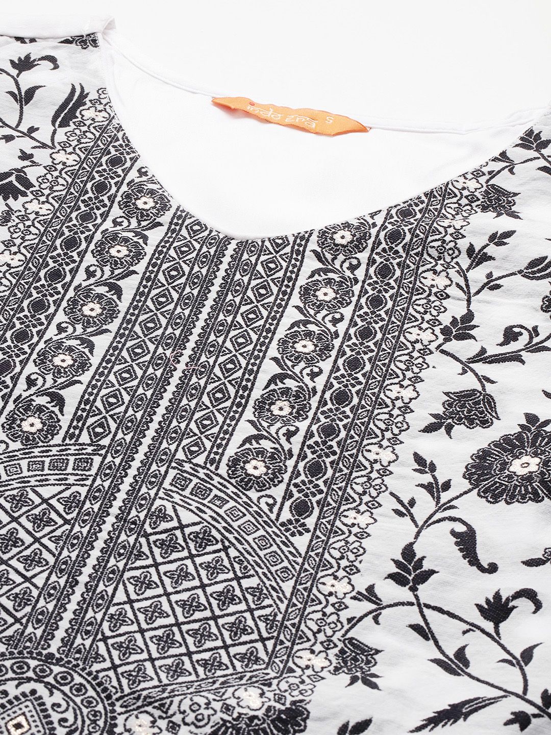 Floral Woven Design Kurta With Trousers & Dupatta