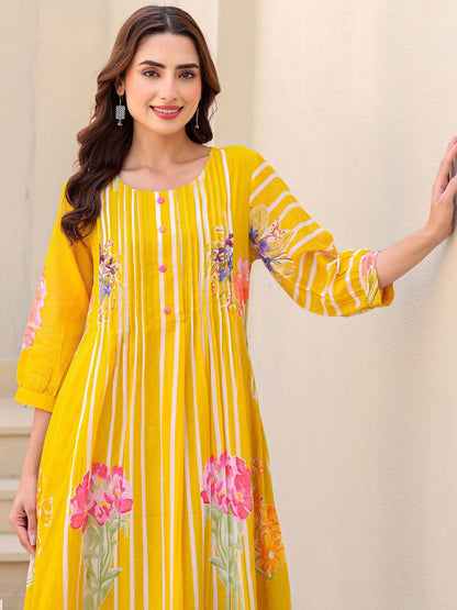 Floral Printed A-Line Pure Cotton Kurta With Trousers