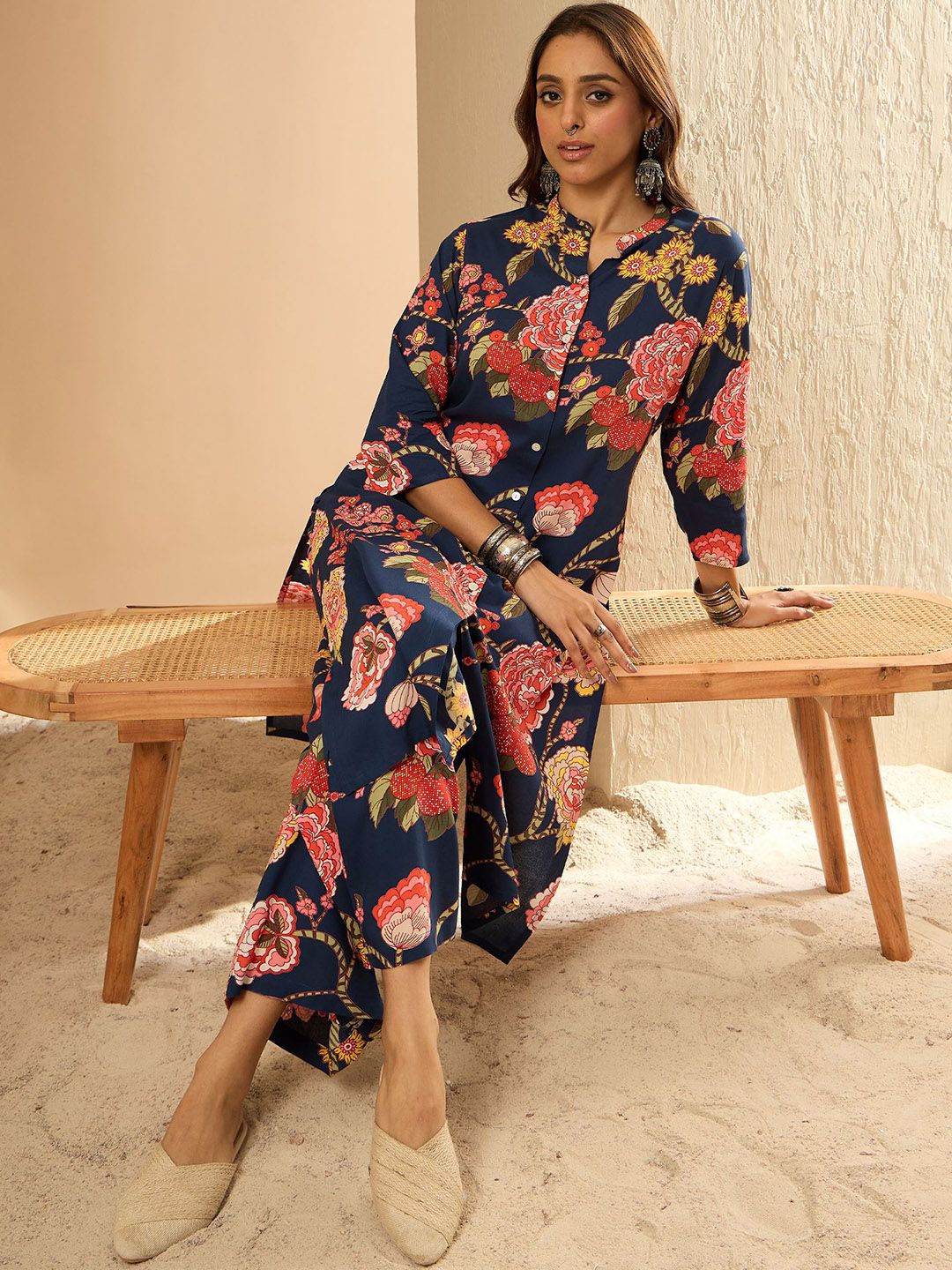 Dhiyona IE Floral Printed Three-Quarter Sleeves Tunic With Palazzos