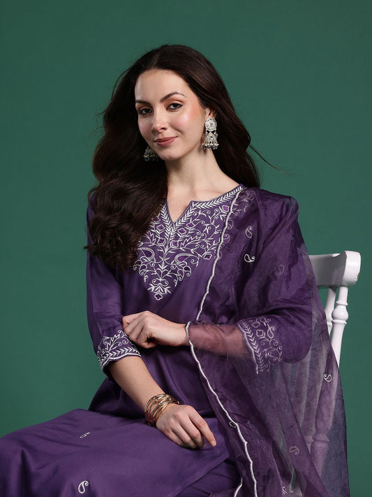 Dhiyona IE Paisley Embroidered Kurta with Trousers & Dupatta