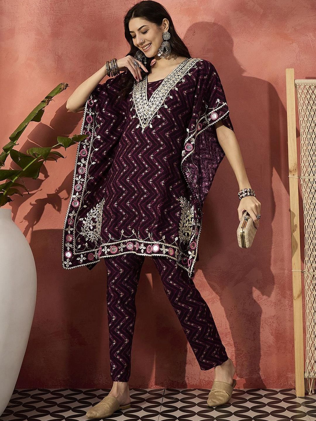 Dhiyona IS Women's Geometric Printed V-Neck Gotta Patti Kaftan Kurti With Trousers
