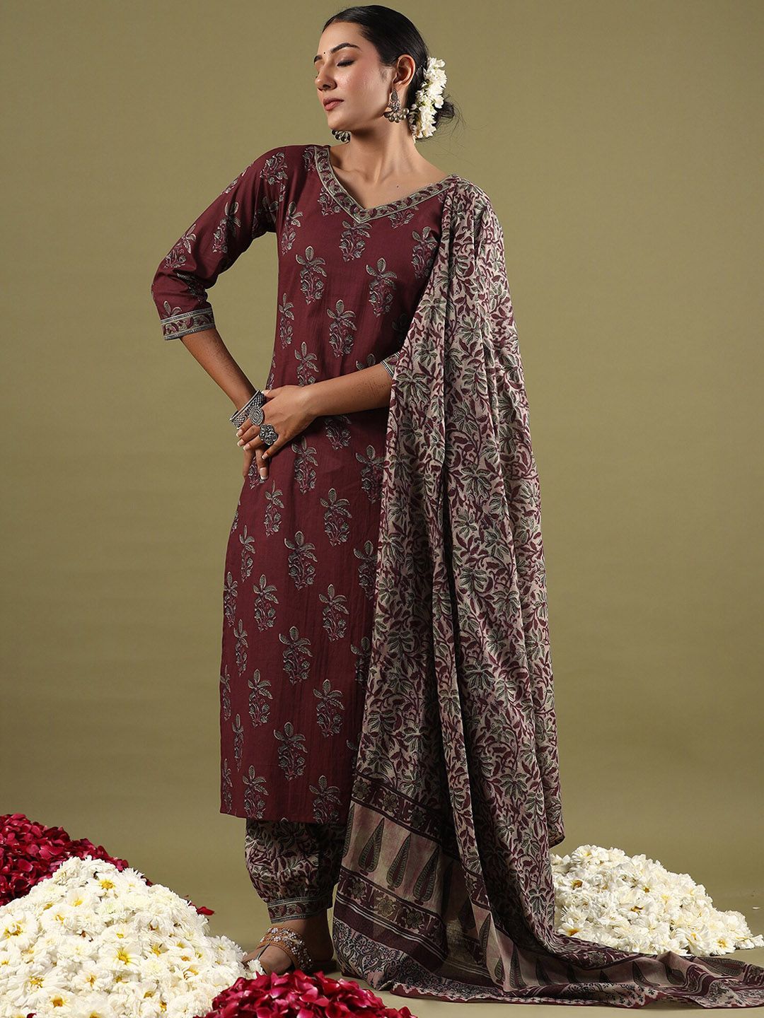 Floral Printed V-Neck Pure Cotton Straight Kurta with Salwar & Dupatta