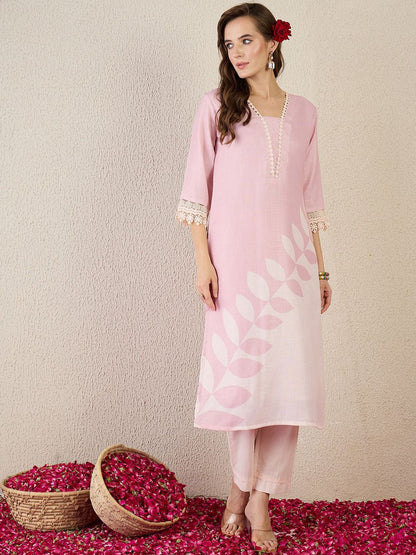 Floral Printed V Neck Straight Kurta With Trouser & Dupatta