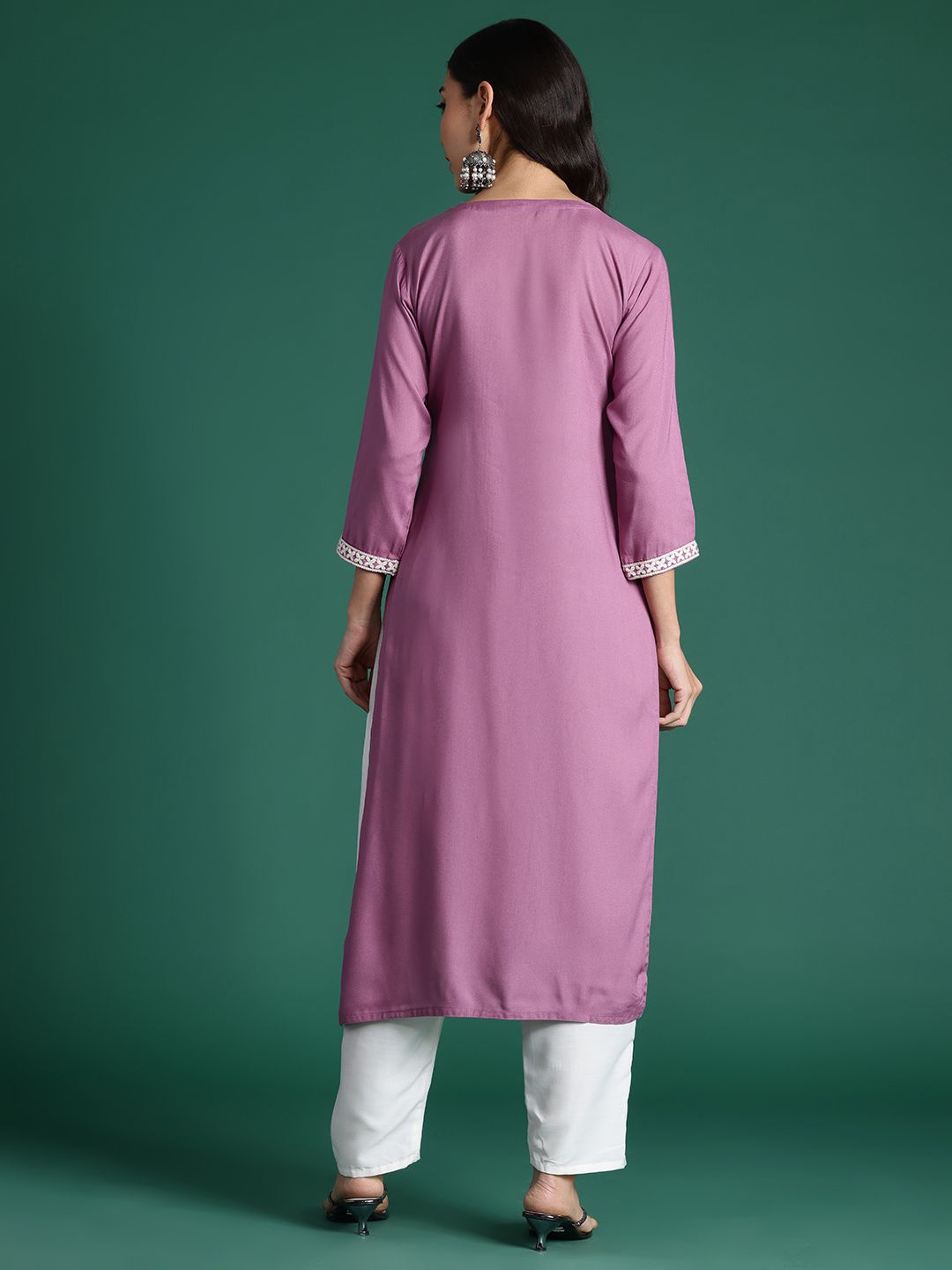 Dhiyona IE Ethnic Motifs Embroidered Thread Work Kurta