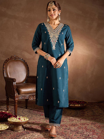 Dhiyona IE Women Ethnic Motifs Embroidered Regular Sequinned Chanderi Silk Kurta