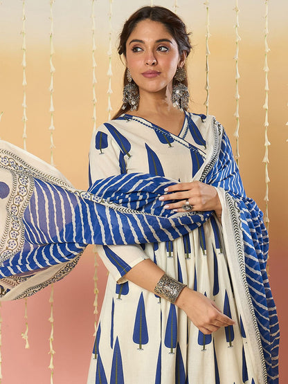 Ethnic Motifs Printed Angrakha A-Line Pure Cotton Kurta With Trousers & Dupatta