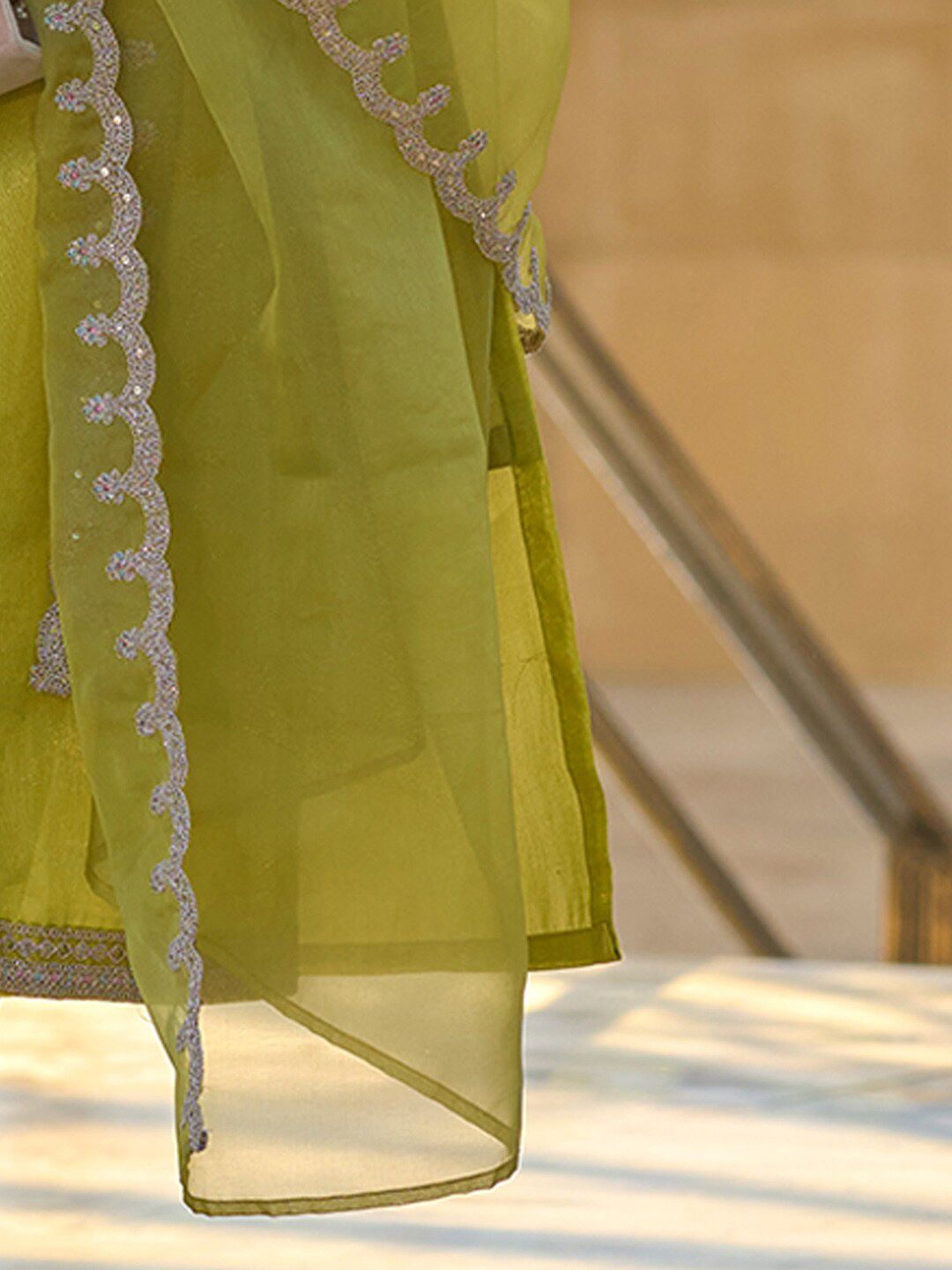 Ethnic Motifs Embroidered Regular Zari Straight Kurta With Trousers & Dupatta