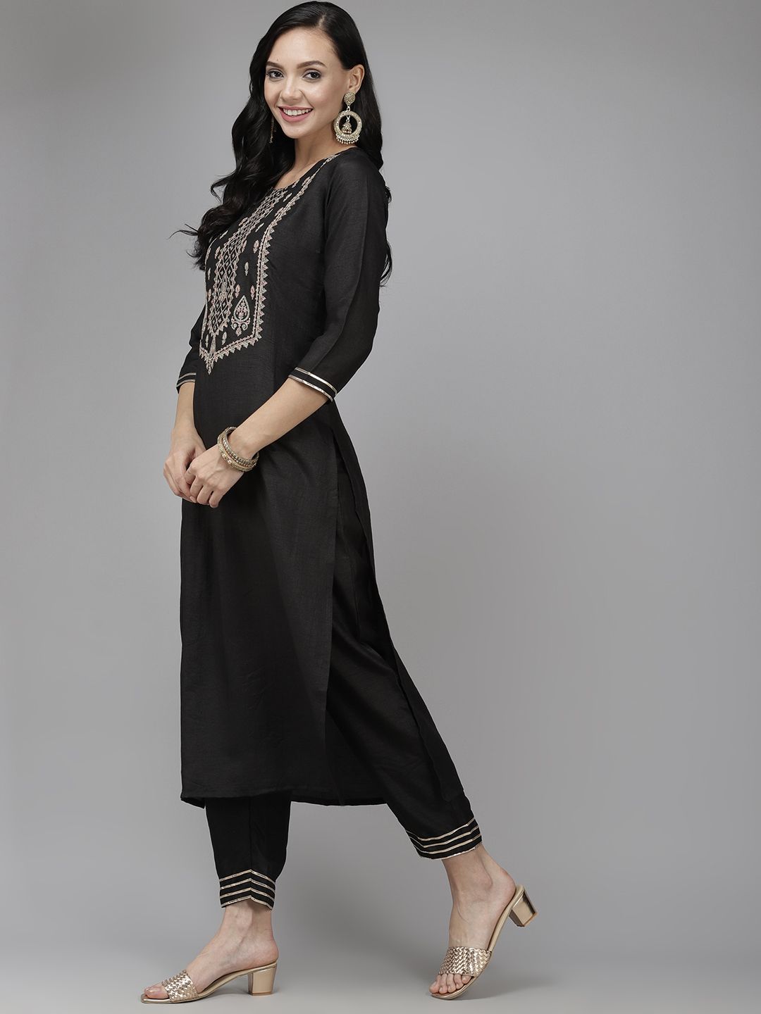 Women Black Yoke Design Regular Liva Kurta with Trousers & Dupatta