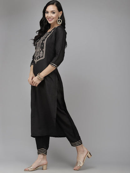 Women Black Yoke Design Regular Liva Kurta with Trousers & Dupatta