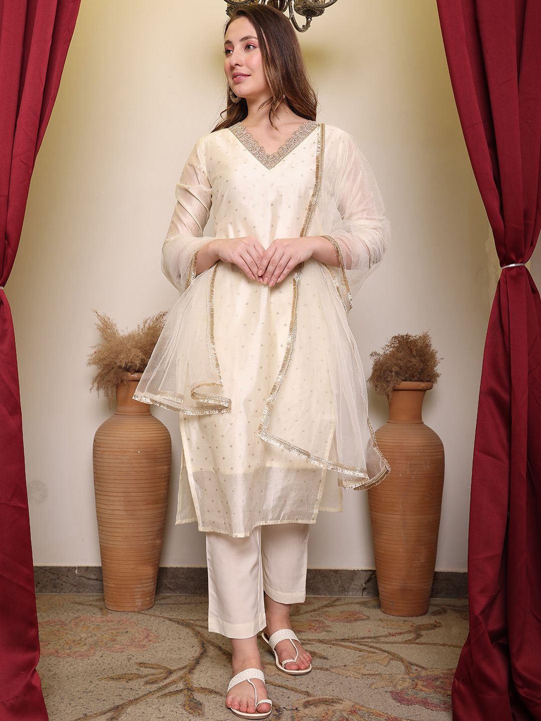 Dhiyona PD Women Floral Woven Design V-Neck Straight Kurta With Trouser & Dupatta