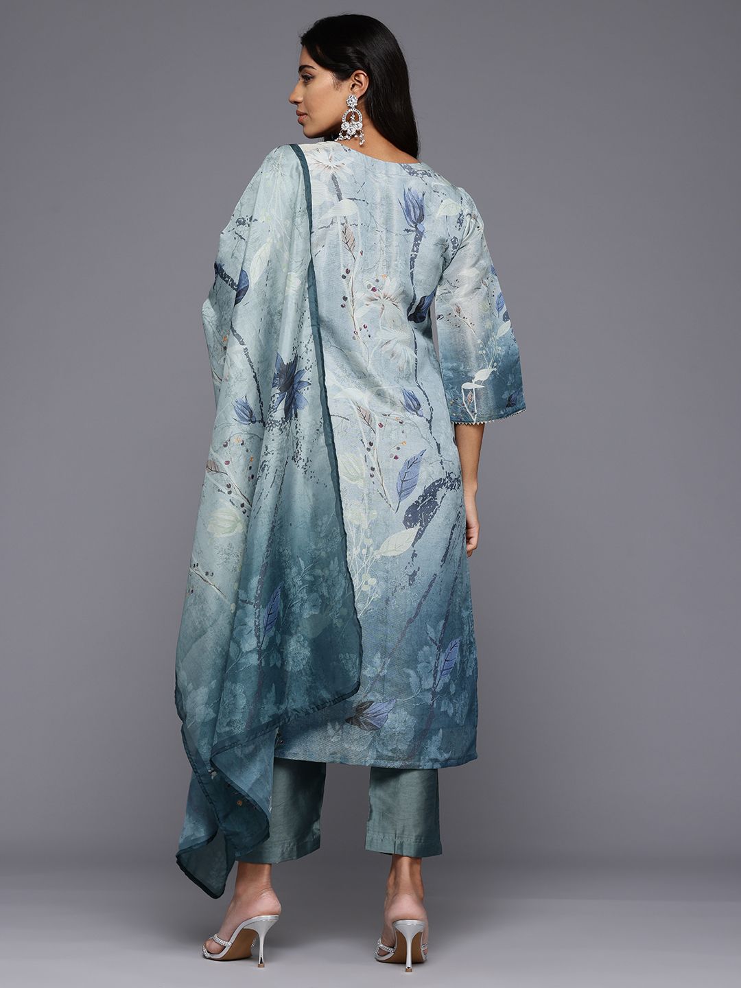 Dhiyona VA Women'sFloral Printed Regular Gotta Patti Kurta With Trousers & Dupatta