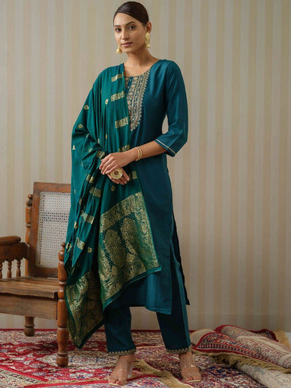 Dhiyona OD  Blue Ethnic Motifs Straight Kurta & Trousers With Dupatta