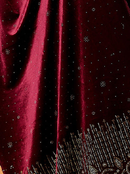 Dhiyona PA Women Floral Embroidered Velvet Shawl