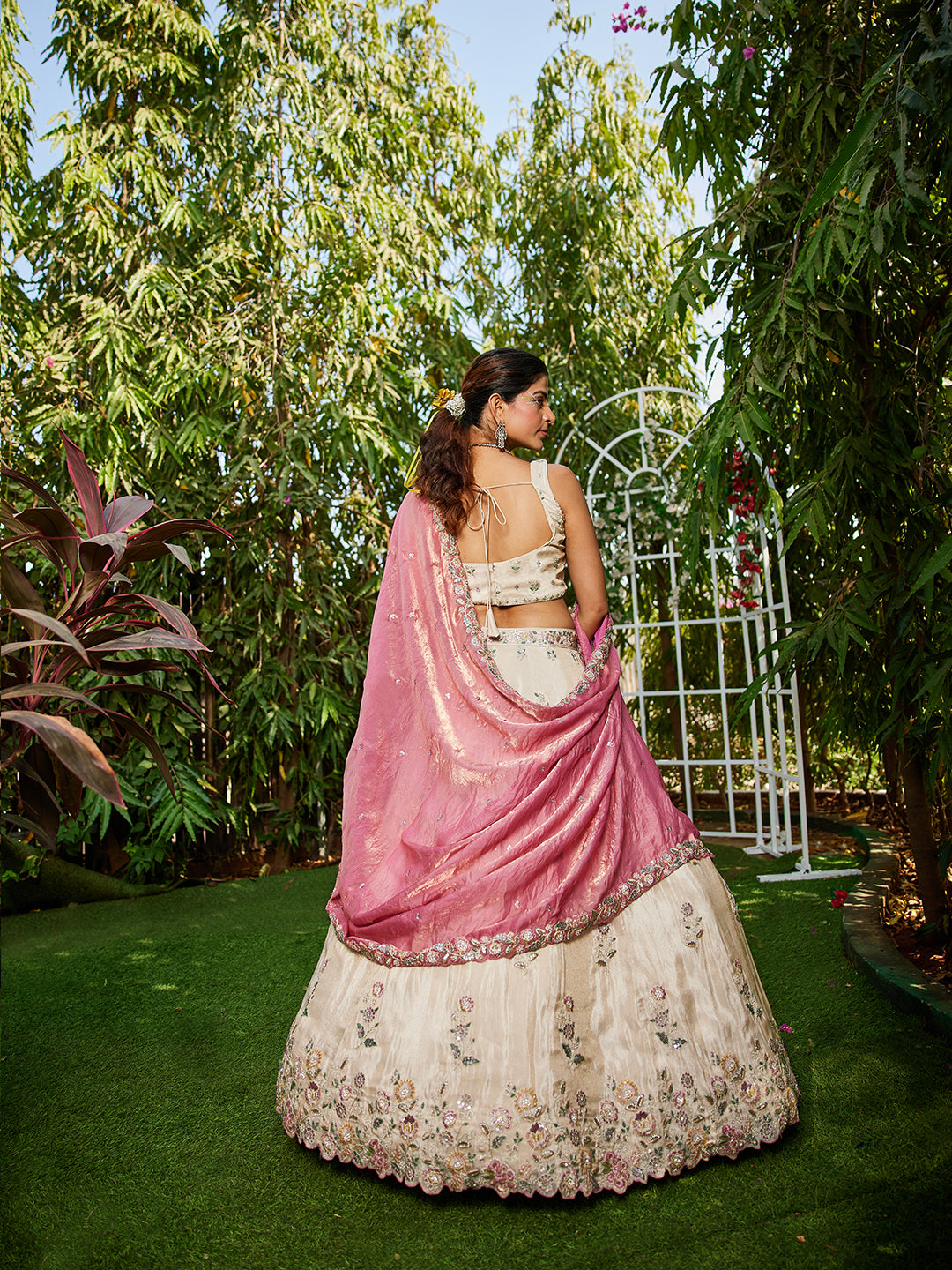 Women's Cream colour tissue Fabric with Sequinse & Thread embroidery Lehenga choli & Dupatta