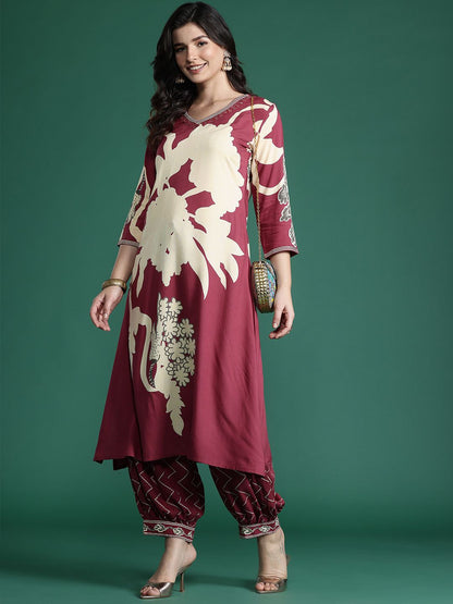 Floral Printed Sequinned Kurta with Salwar
