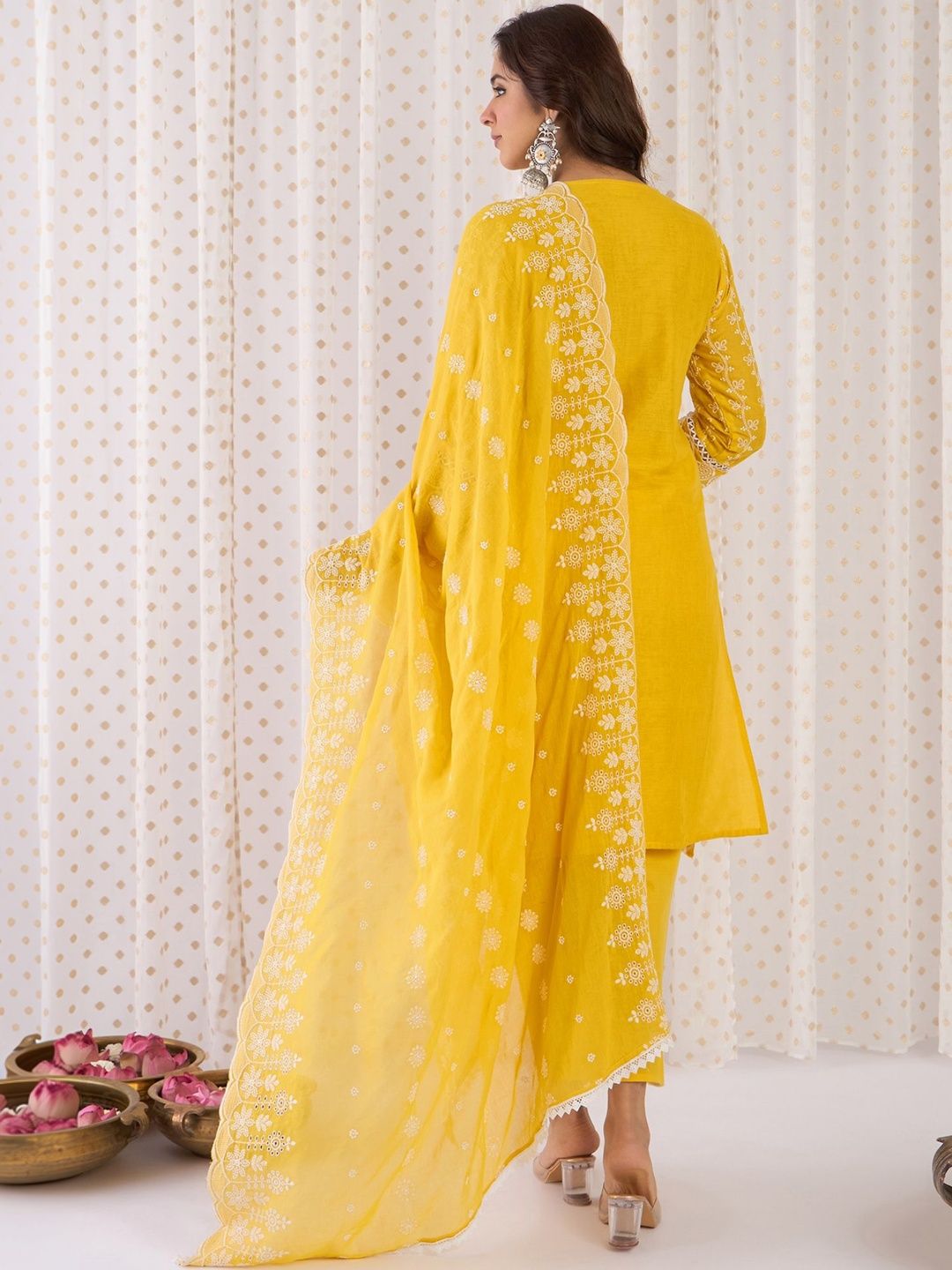 Women Ethnic Motifs Embroidered Regular Thread Work Pure Cotton Kurta with Trousers & With Dupatta