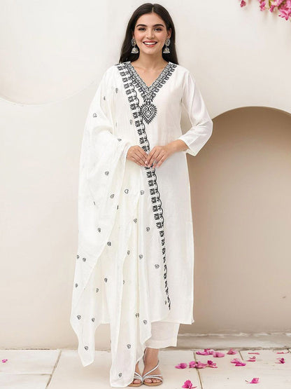Dhiyona IS Women's Floral Yoke Design Straight Kurta with Trousers & Dupatta