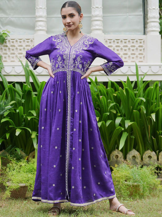 Women Ethnic Motifs Embroidered Empire Kurta with Trousers
