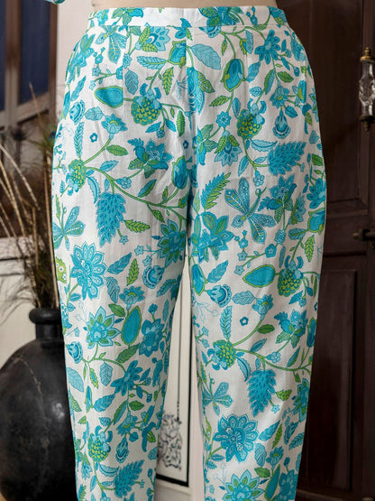 Dhiyona IE Women Floral Printed Regular Pure Cotton Kurta with Trousers & With Dupatta