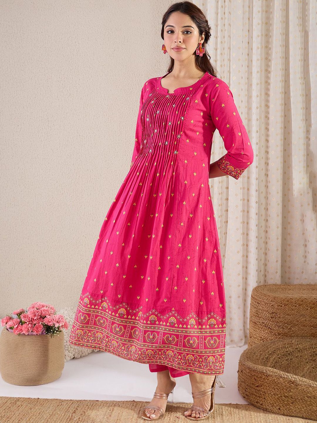 Dhiyona IE Women Ethnic Motifs Printed Cotton Kurta with Trousers