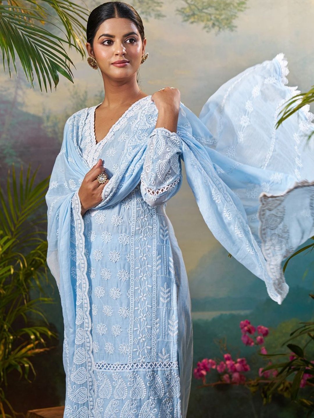 Women Ethnic Motifs Embroidered Regular Thread Work Pure Cotton Kurta with Trousers & With Dupatta