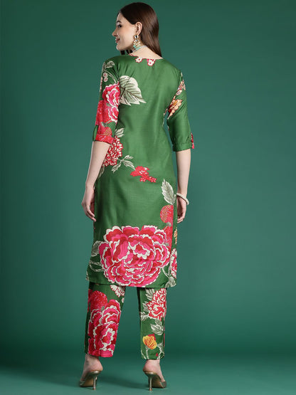 Floral Printed Kurta with Trousers