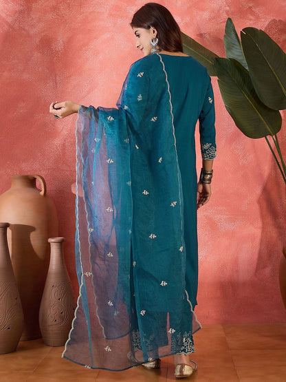 Dhiyona SN Women's Floral Embroidered Thread Work Straight Kurta With Trousers & Dupatta