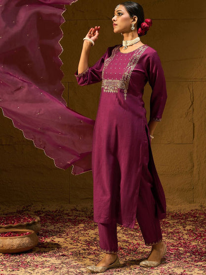 Ethnic Motifs Embroidered Sequinned Liva Straight Kurta With Trousers & Dupatta