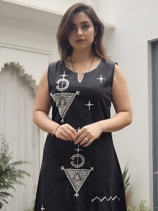 Women Ethnic Motifs Embroidered Cotton A-Line Kurta with Palazzos