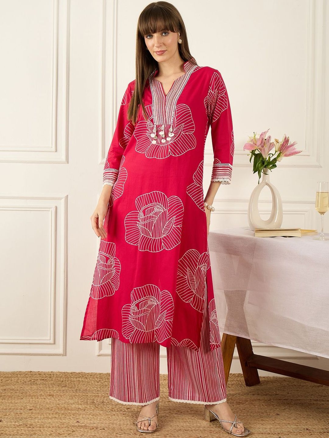 Dhiyona IE Printed V-Neck Three-Quarter Sleeves Pure Cotton Tunic And Trousers