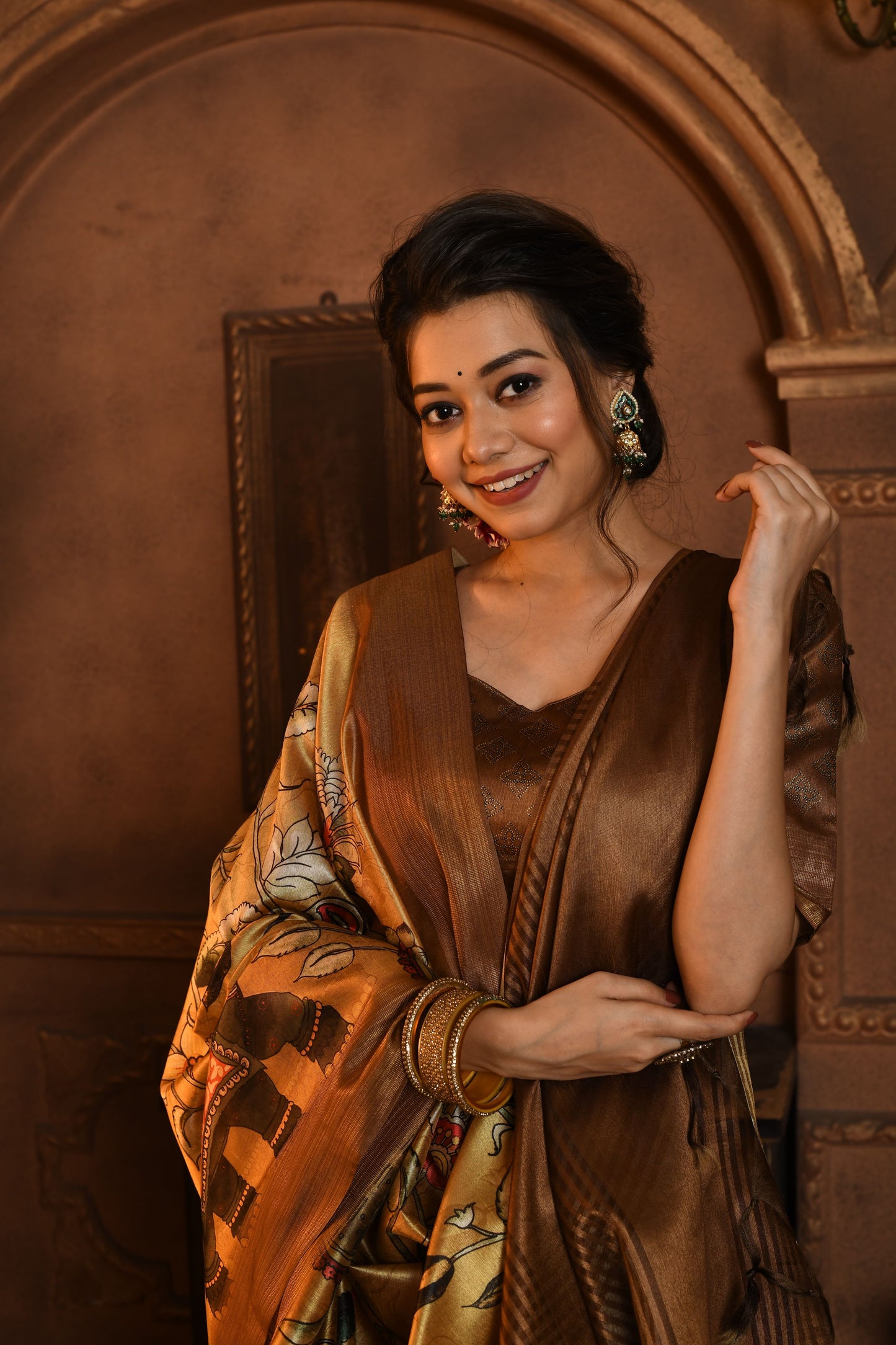 Dhiyona GR Women's Gold & Brown Soft Ghicha Tussar Silk Saree with Beautiful Kalamkari Printed Work