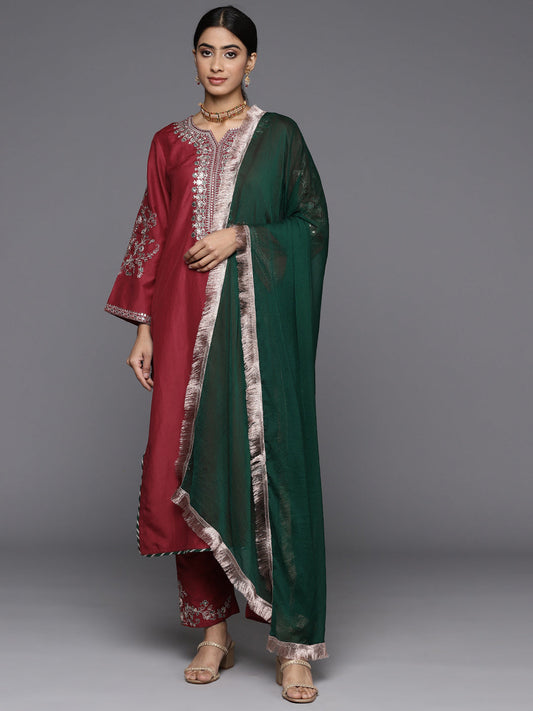 Dhiyona VR Women's Maroon Round Neck Yoke Embroidered Straight Kurta Paired With Tonal Embroidered Bottom And Contrast Dupatta With Fringes