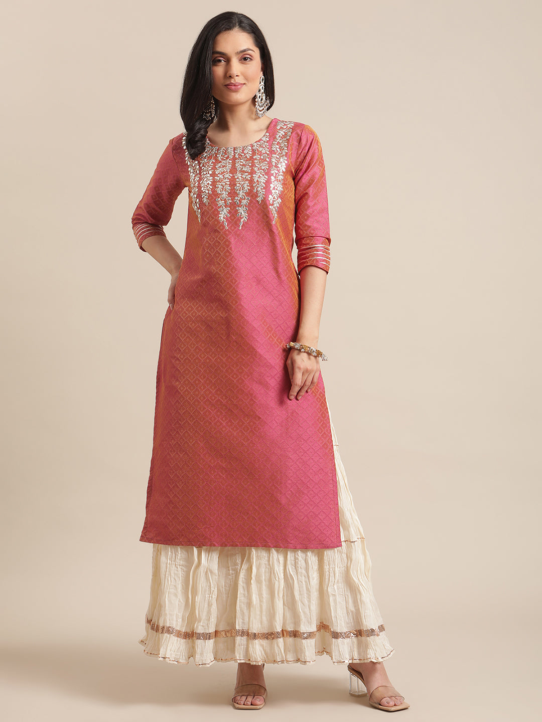Dhiyona VR Women's Gota Patti Embroidered Dual Tone Dobby Kurta