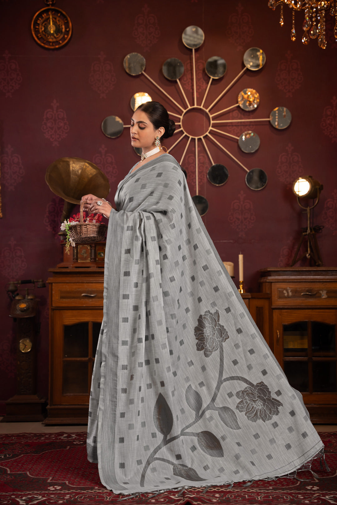 Dhiyona GR Women's Maitri Grey Linen Woven Saree