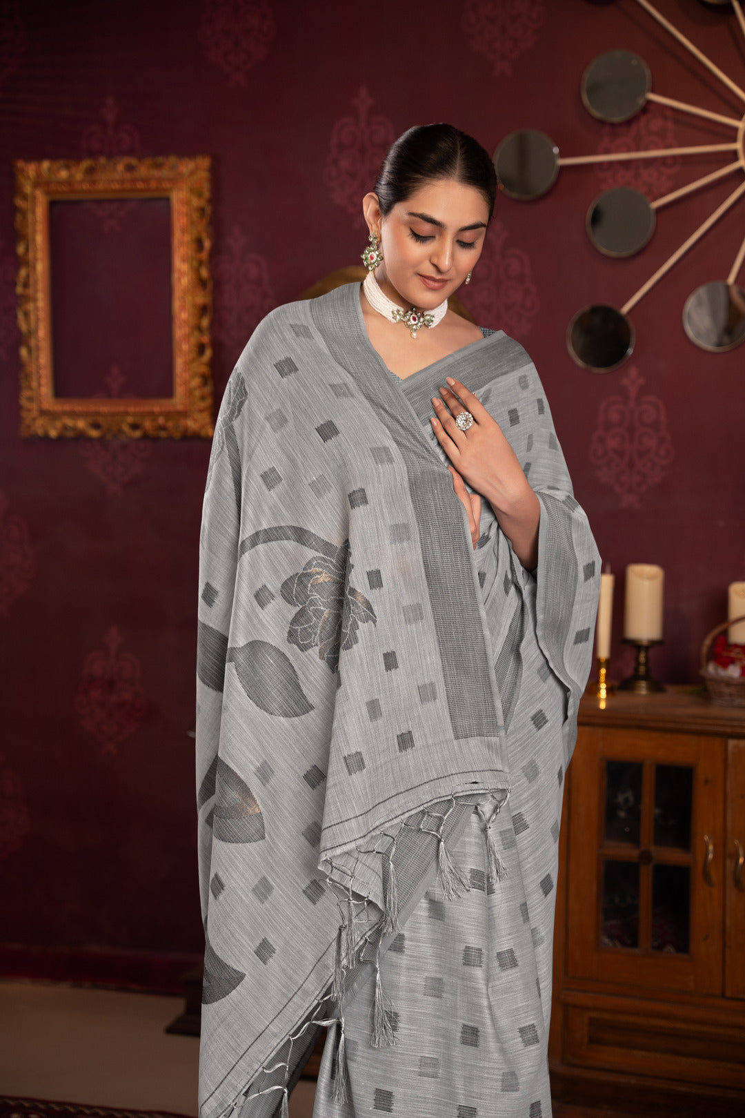 Dhiyona GR Women's Maitri Grey Linen Woven Saree