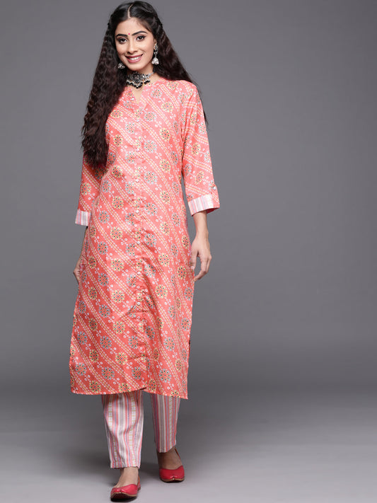 Dhiyona VR Women's Kurta With Button Down Paired With Vertical Strip Printed Pant