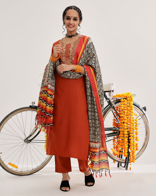 Dhiyona VR Women's Rust Yoke Embroidered Straight Kurta Paired With Tonal Bottom And Contrast Printed Dupatta