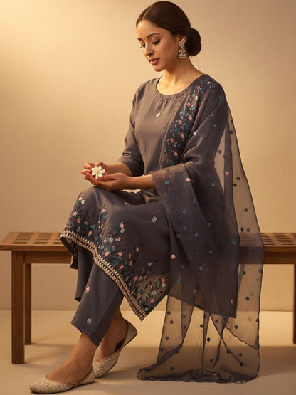 Floral Embroidered Thread Work Straight Kurta With Trousers & Dupatta