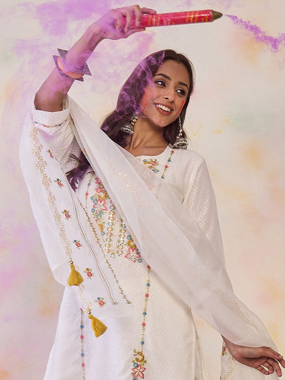 Dhiyona IE Women Floral Embroidered Regular Thread Work Pure Cotton Kurta with Trousers & With Dupatta
