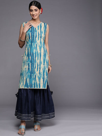 Dhiyona IE Women Blue Dyed Kurta with Sharara
