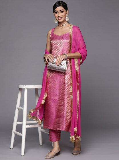 Dhiyona VA Women's Fuchsia Kurta with Trousers & With Dupatta