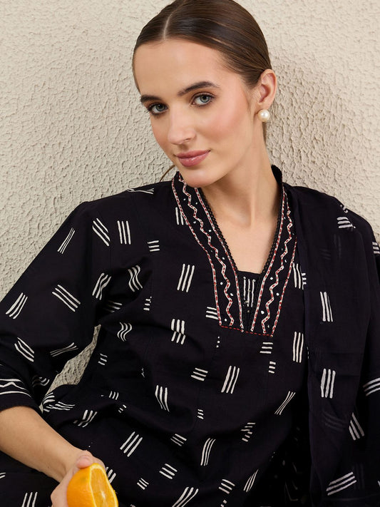 Women Striped Cotton Kurta with Trousers & Dupatta